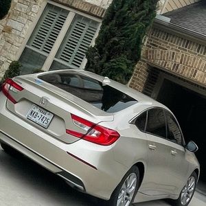 Meet your Posher, Bernard